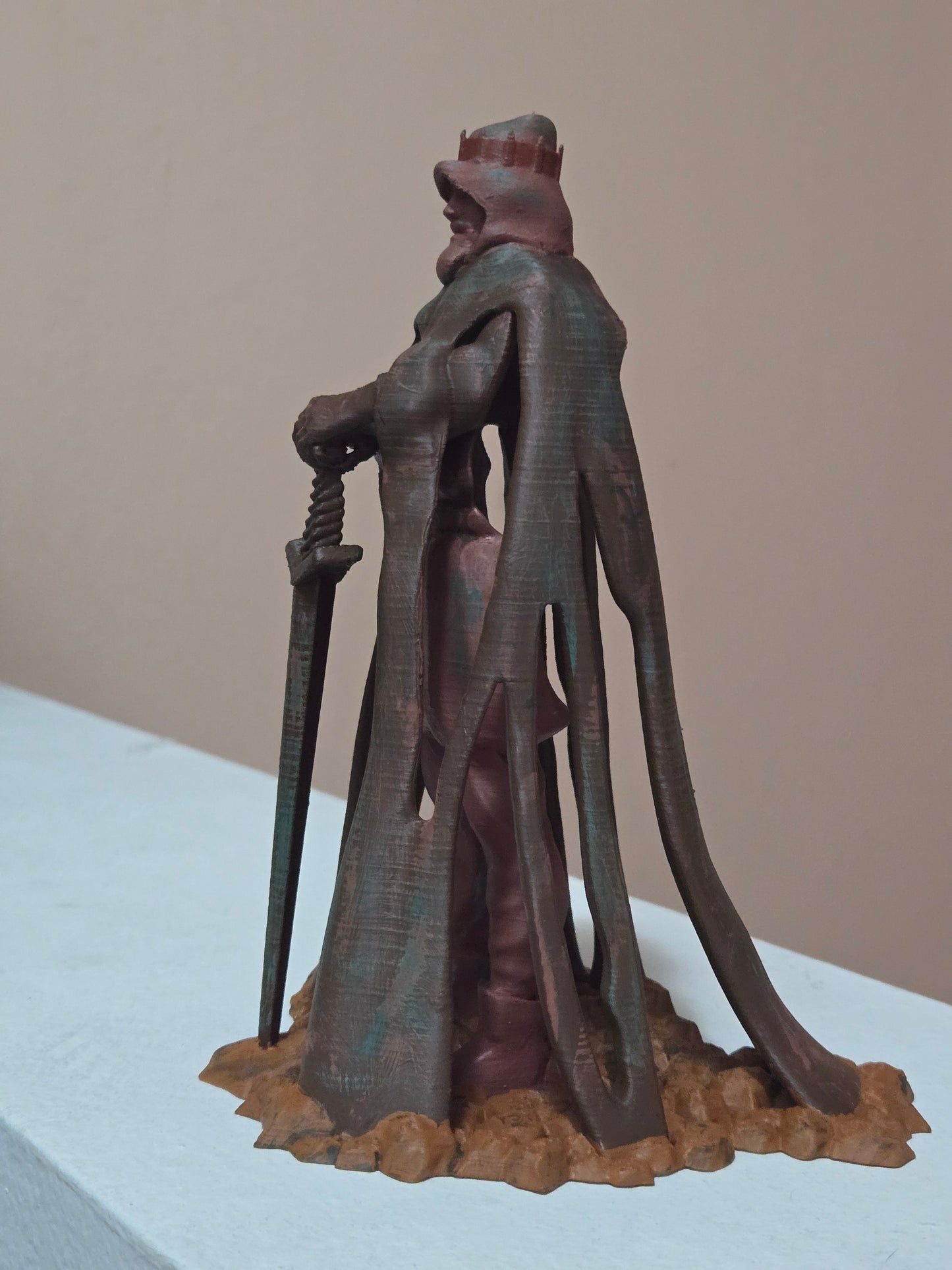 3D Printed King Arthur Figurine – Medieval Fantasy Collectible Statue