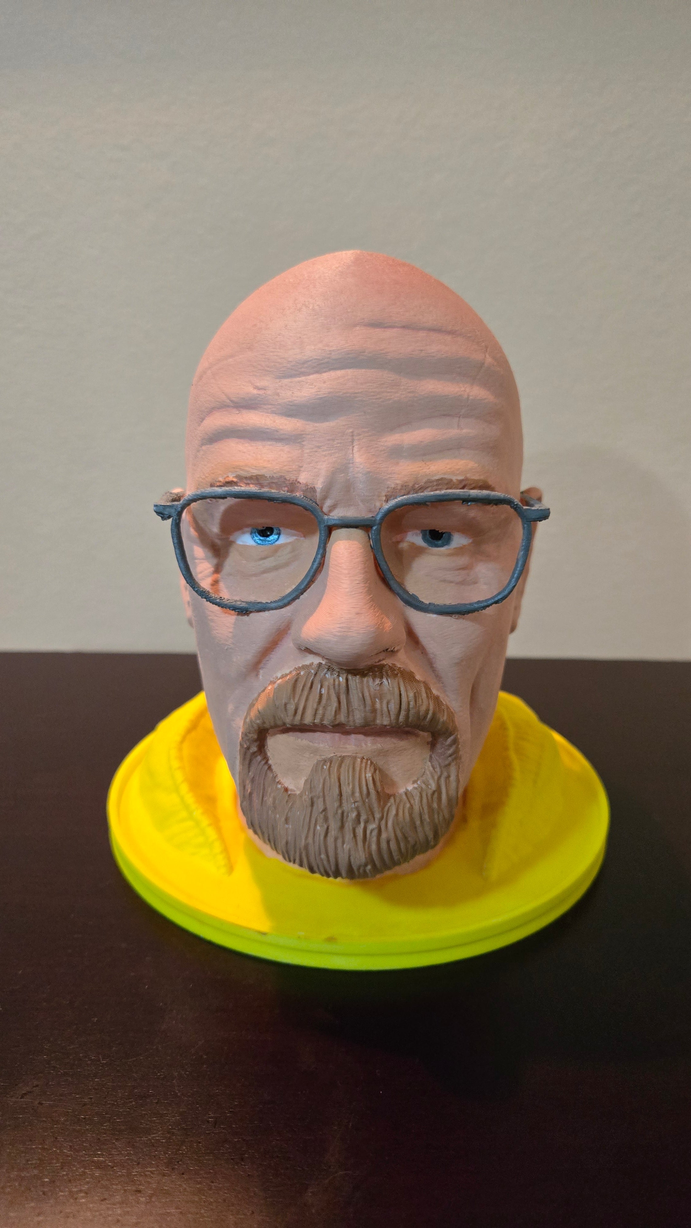 3D Реалистична Скулптура – Иконичен Лик со Рачно Боење