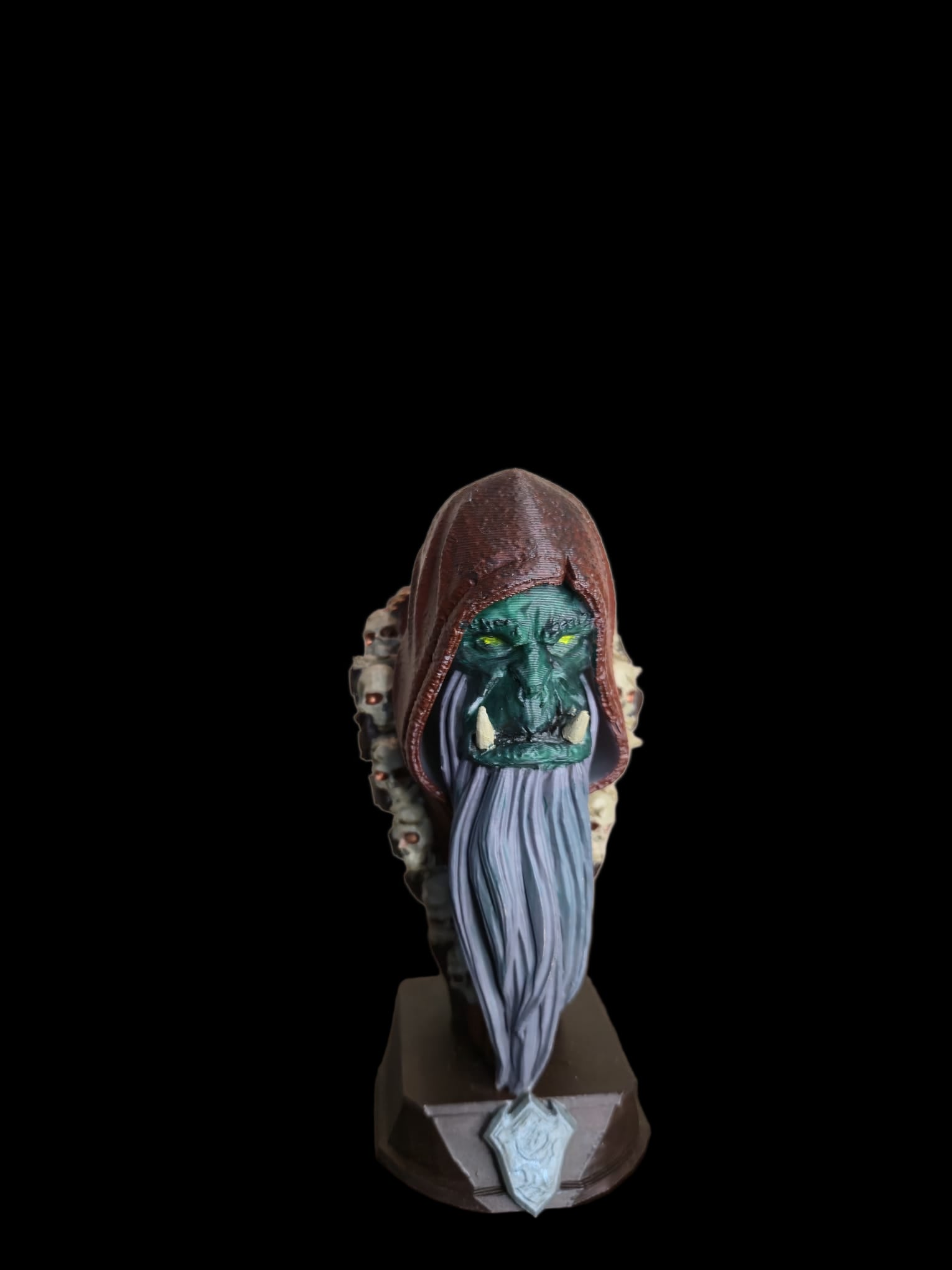 3D Фантастична Скулптура – Орк Волшебник со Детални Рачни Бои